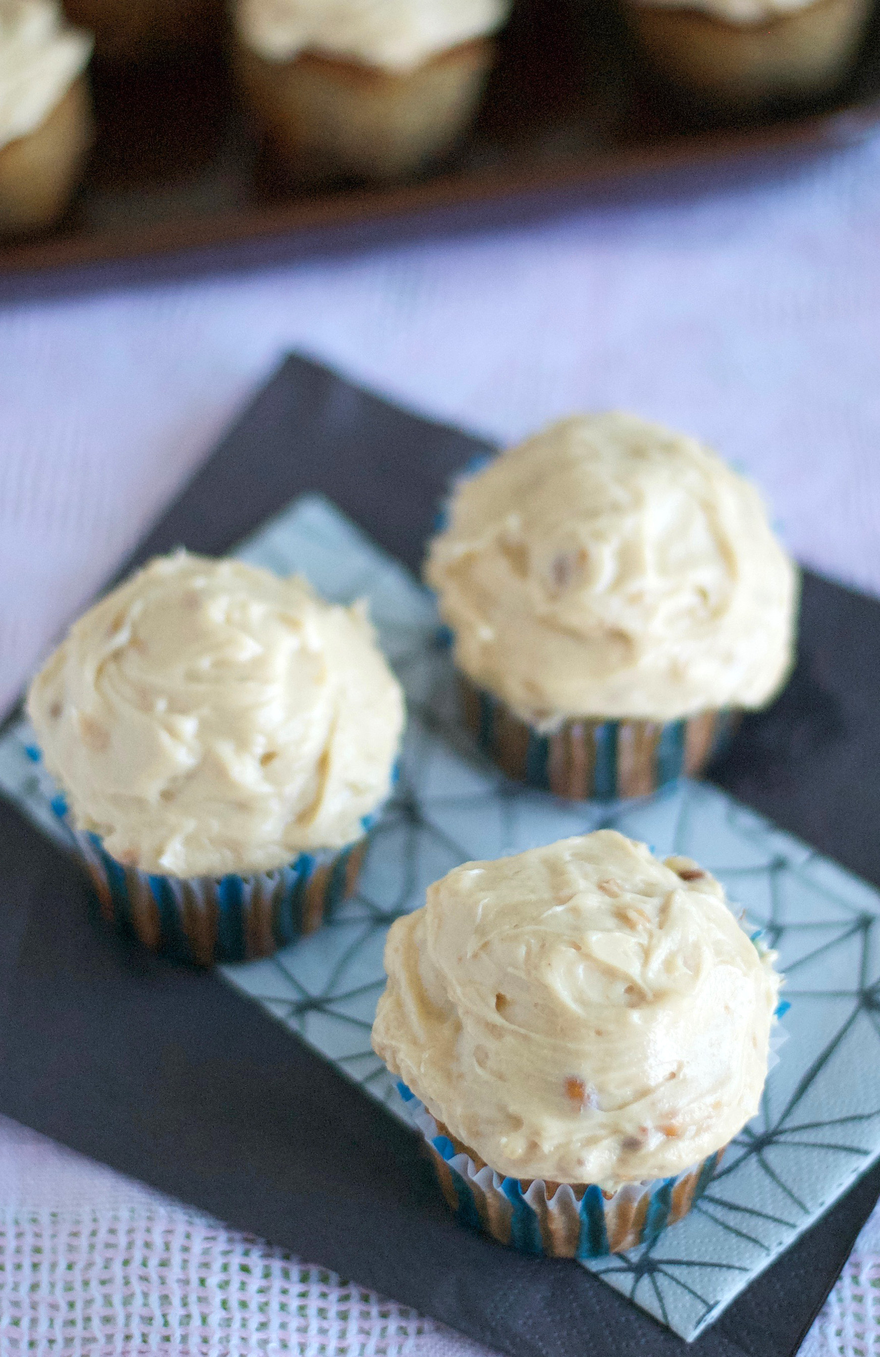 banana cupcake with peanut butter frosting