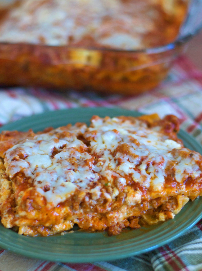 Gluten Free Lasagna Recipe | Let's Be Yummy