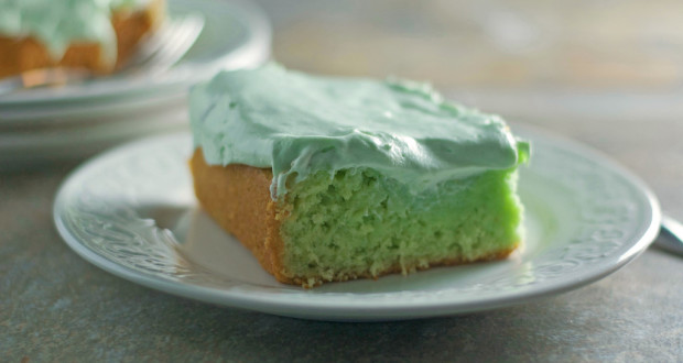 Pistachio & Almond Cake, Gluten-Free - Our recipe with photos - Meilleur du  Chef